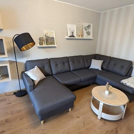 Bis Zu 6 Personen, Bahnhofs- & Zentrumsnah, Suedheide, Netflix Und Ps4 Celle Exterior foto